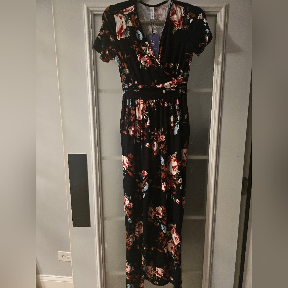 NWT Floral Dress size S
